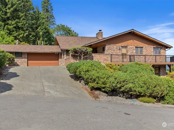 411 Seneca Court NW, Renton, WA 98057