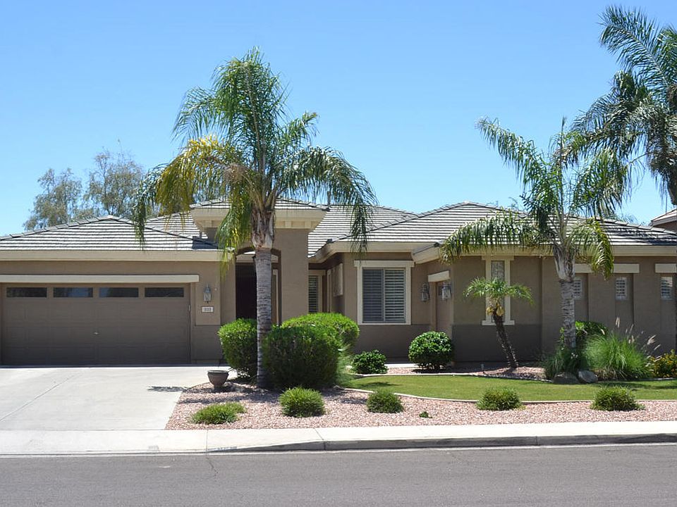 1st image of 3113 E San Angelo Ave