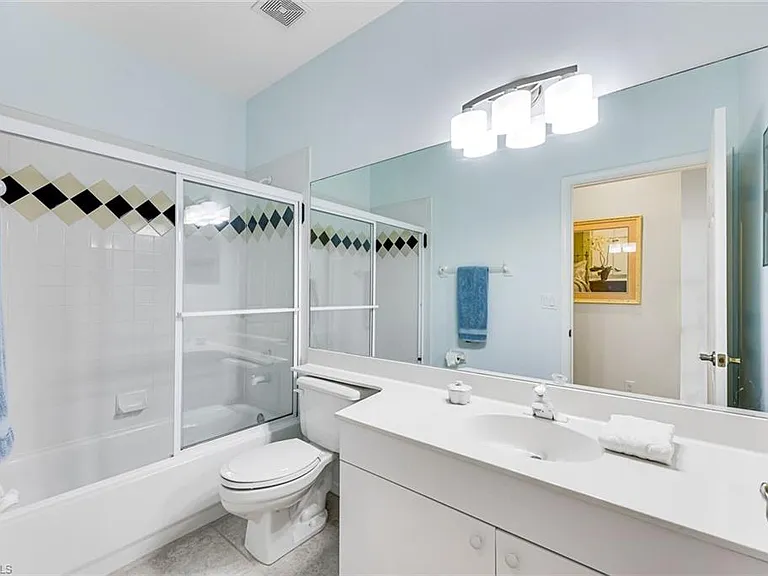 7720 Gardner Dr #201 — Photo 15