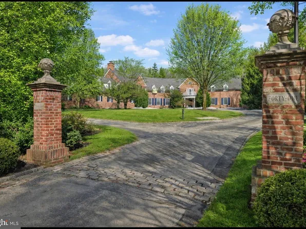 41 Tunbridge Rd, Haverford, PA 19041