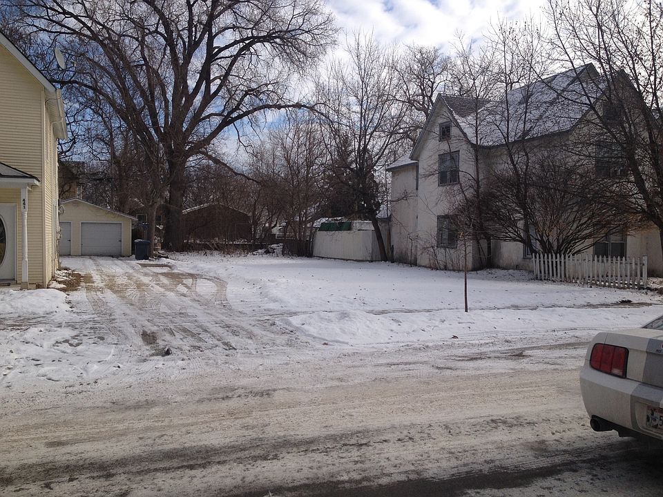 2nd image of 443 Fillmore St NE