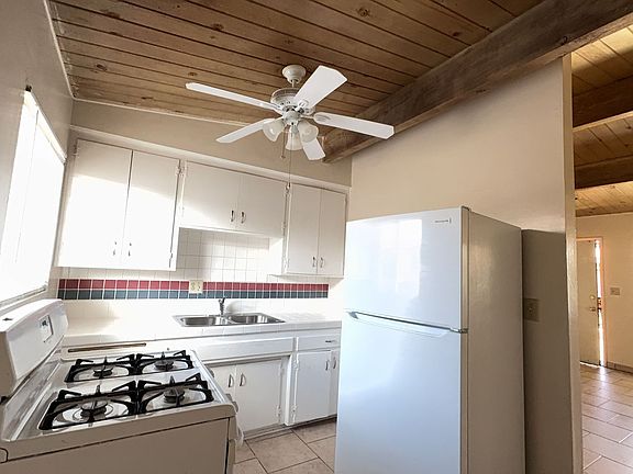 5th image of 704-708-712 N D St #708B