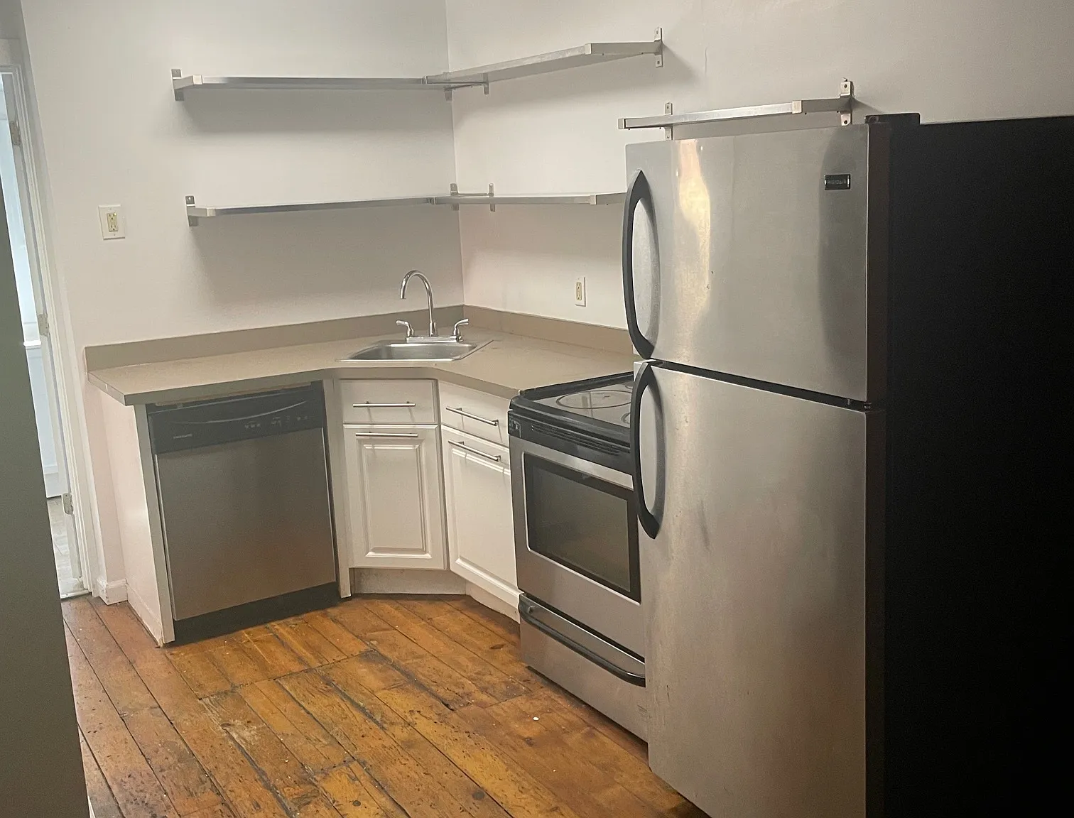 4520 Liberty Ave. - 4520 — Photo 3