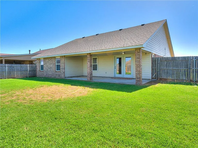4500 Hunter Blvd — Photo 22