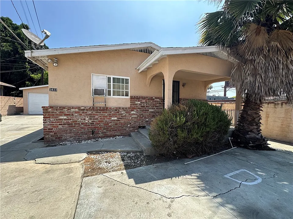 3822 Tampico Ave