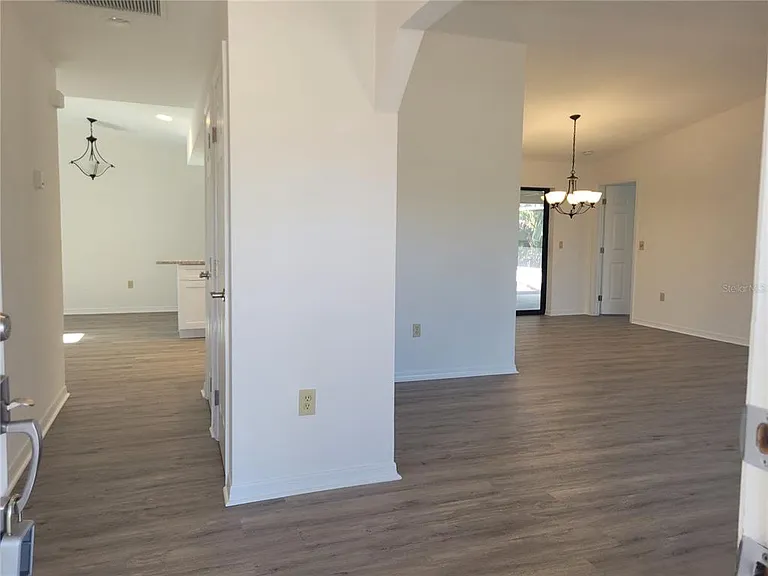 1700 Blue Lake Cir — Photo 3