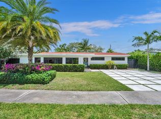 9401 SW 52nd Ter, Miami, FL 33165