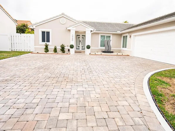 1960 SW 133rd Ave, Miramar, FL 33027