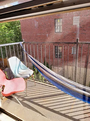 Rented by Brooklyn Group | media 18