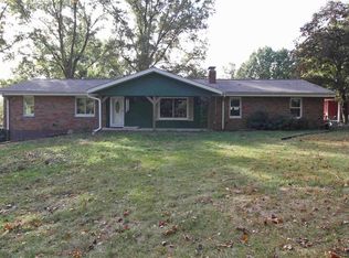 11364 Niggli Rd, Alhambra, IL 62001