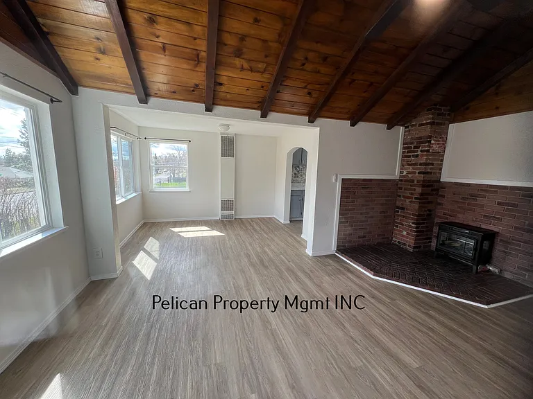 looking into dining room