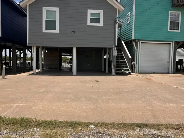 2094 Fm 2031, Matagorda, TX 77457