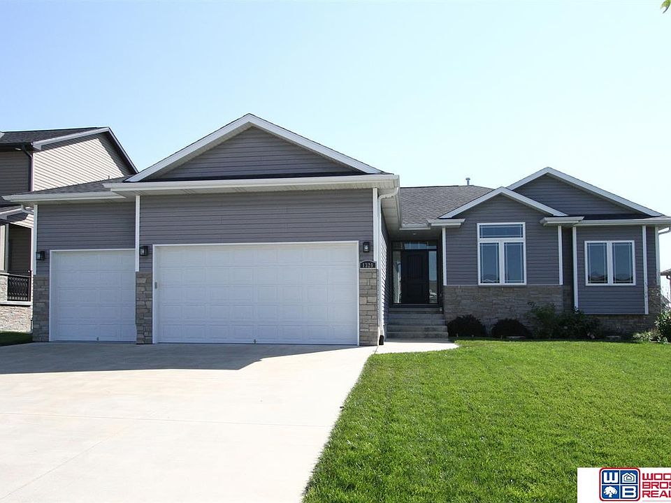 1st image of 1320 Blue Spruce Dr