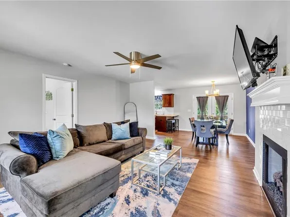 6543 Turnpike Rd, Archdale, NC 27263
