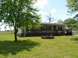 8749 Iris Rd, Neosho, MO 64850
