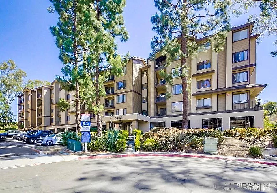 1st image of 5995 Dandridge Ln Unit 126