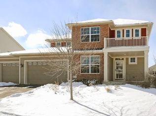 6275 Queensland Ln N, Maple Grove, MN 55311