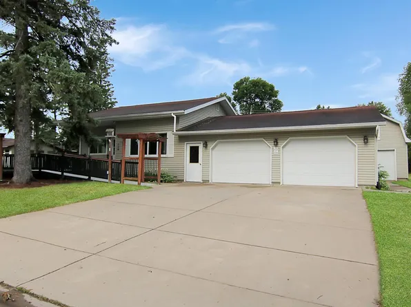709 9th Ave NE, Brainerd, MN 56401