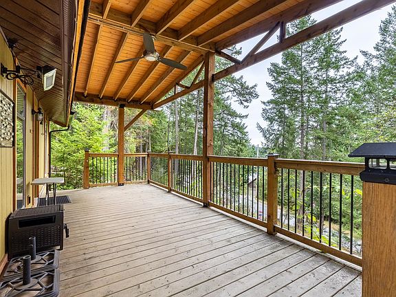 2nd image of 4825 Sinclair Bay Rd