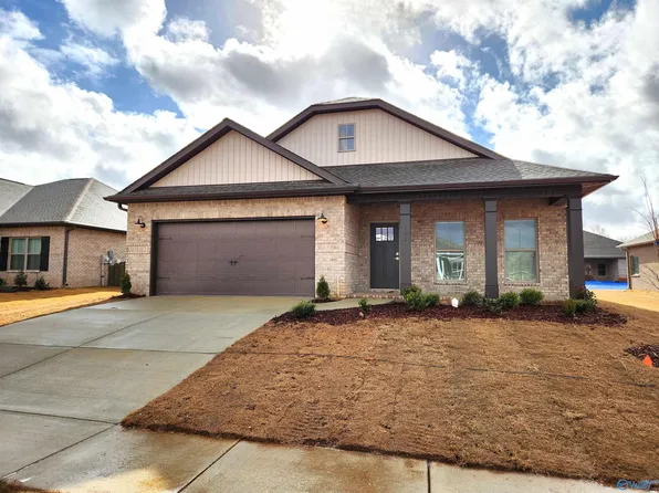 102 Mississippi St, Madison, AL 35756