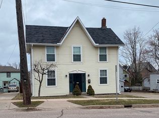 138 Fisher St, Marquette, MI 49855