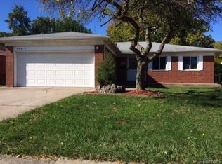 29619 Westbrook Ave, Warren, MI