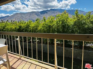 325 E Via Escuela UNIT 322, Palm Springs, CA 92262