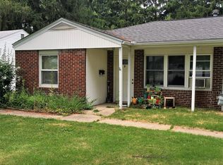 1614 W Union St APT B, Champaign, IL 61821