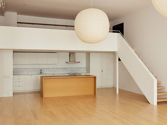 5th image of 19 Greene St APT 2F