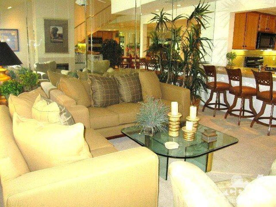 1st image of 41749 W Woodhaven Dr
