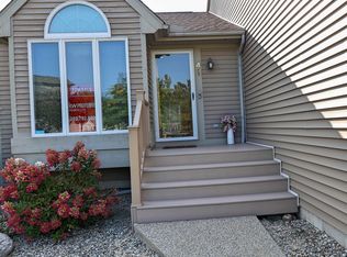 42 Willow Pond Dr E, Saginaw, MI 48603