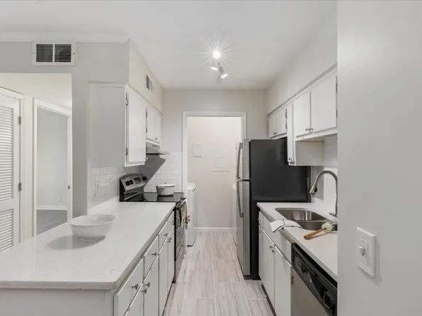 2002 Convent Pl APT 7, Nashville, TN 37212