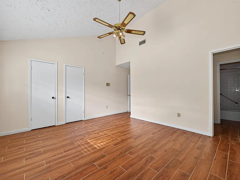 10913 Bexley Dr #913 — Photo 27