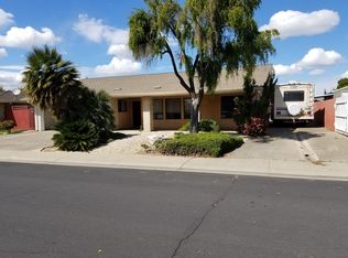 1063 Summit Way, Manteca, CA 95336