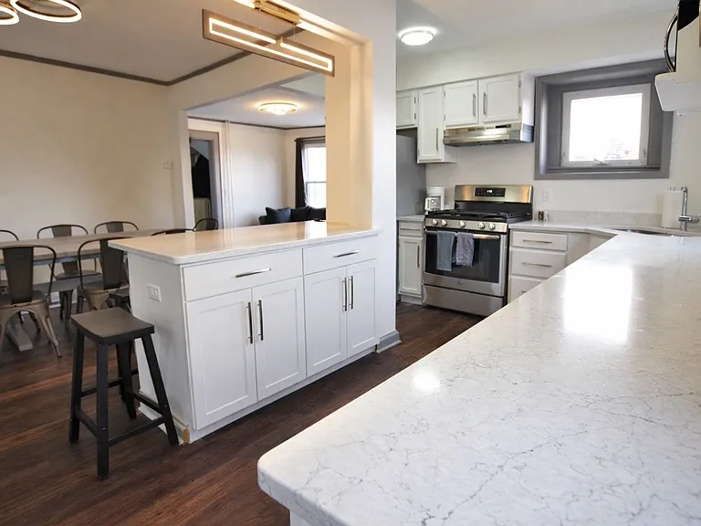 306 Bryant Ave — Photo 23