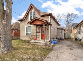 23 Saunby St, London, ON N6G 1A2