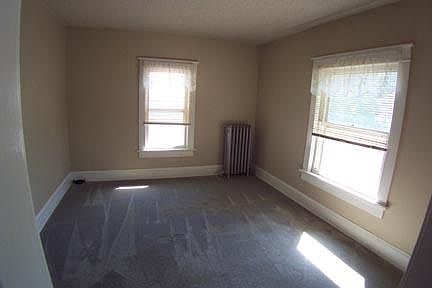 2nd image of 105 W 36th St APT 1