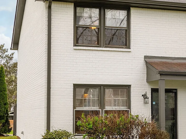 509 Alexander Dr — Photo 9