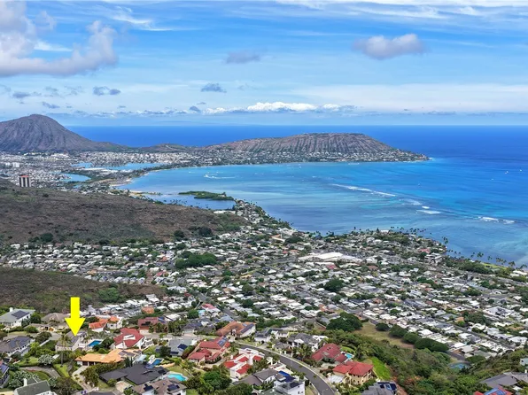 738 Kaulana Pl, Honolulu, HI 96821