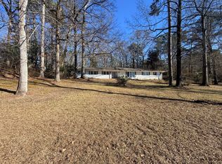 1501 Briarwood Cir, Columbus, MS 39705