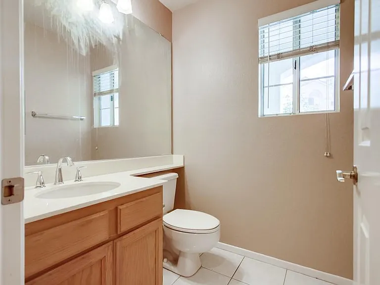 1879 Matin Cir #140 — Photo 34