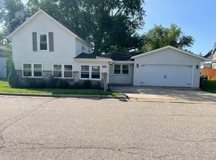 5305 Hough St, Mc Farland, WI 53558