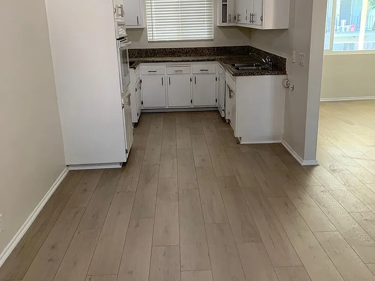 5000 Coldwater Canyon Ave — Photo 56
