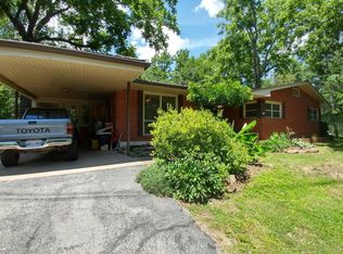 104 Mead Ln, Oak Ridge, TN 37830