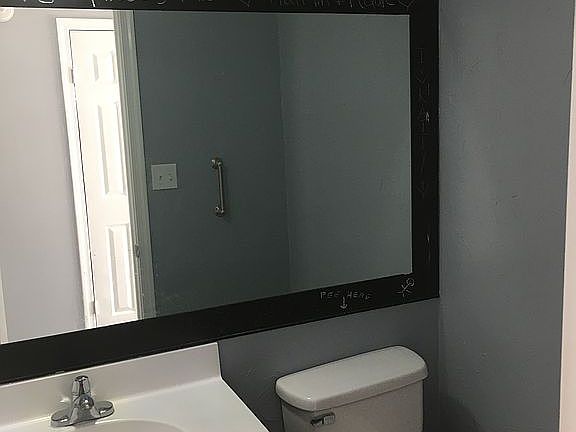 3rd image of 220 Choisy Cres