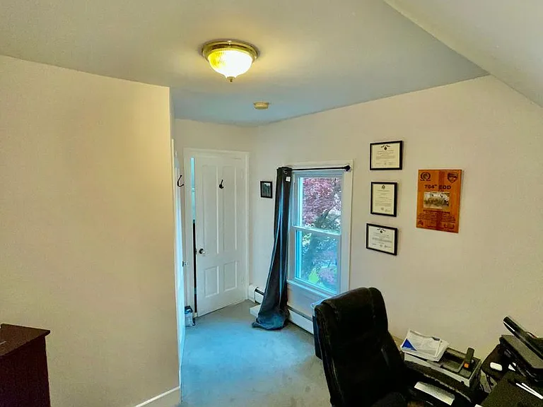11 Huber Ave — Photo 16