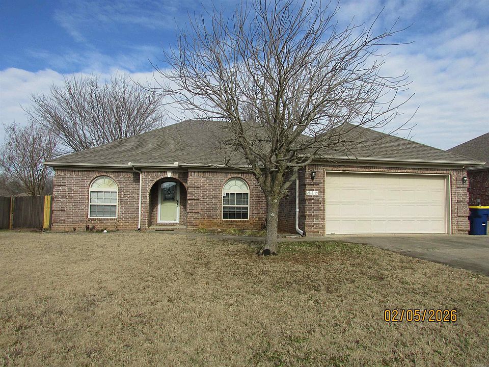 1st image of 2419 Toccata Ln