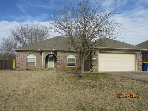 2419 Toccata Ln, Cabot, AR 72023