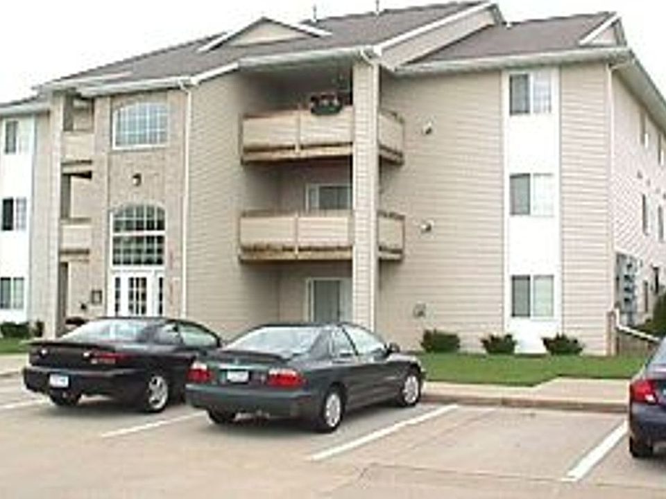1st image of 2476 Rushmore Dr