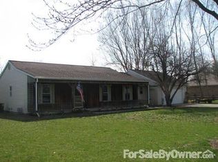 3226 Hilltop Rd, Springfield, IL 62712